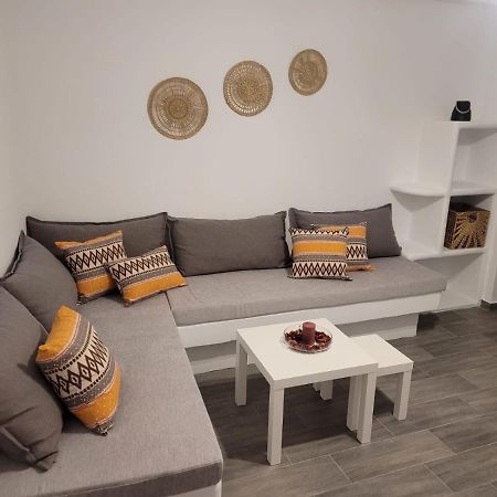 Juli'S Suites Mérichas Exteriör bild