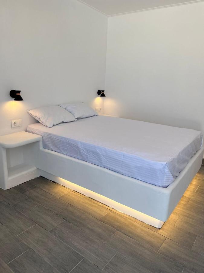 Juli'S Suites Mérichas Exteriör bild