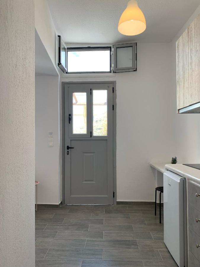 Juli'S Suites Mérichas Exteriör bild