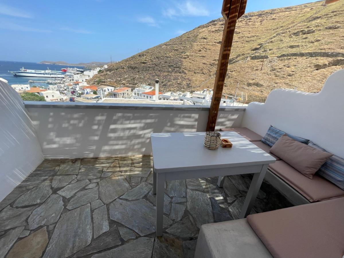 Juli'S Suites Mérichas Exteriör bild
