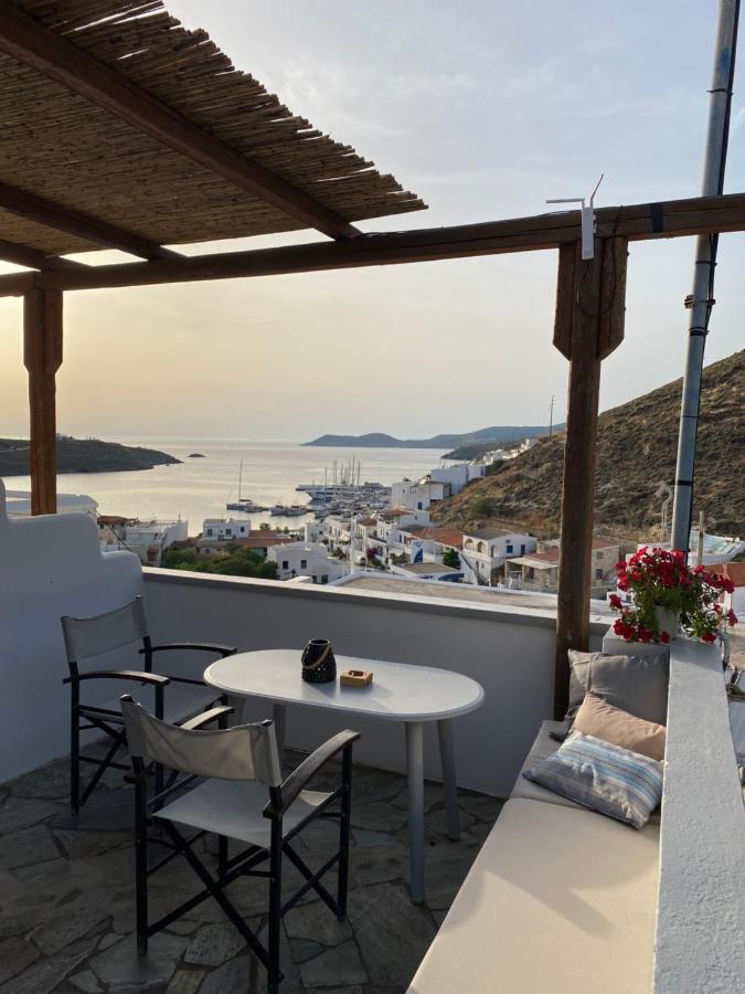 Juli'S Suites Mérichas Exteriör bild