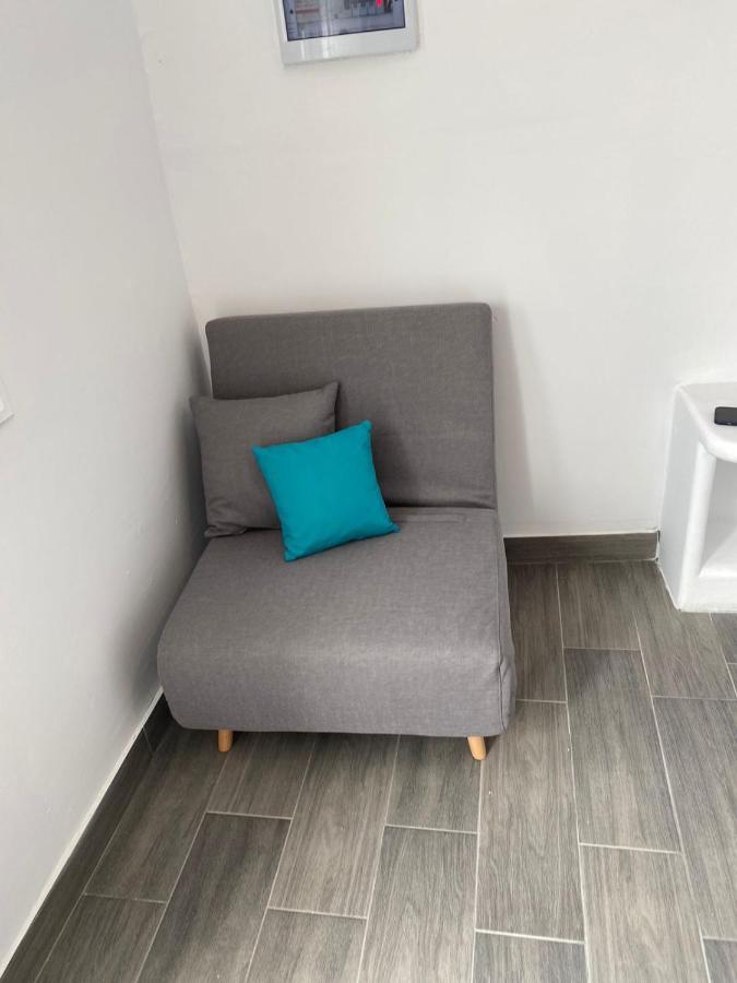 Juli'S Suites Mérichas Exteriör bild